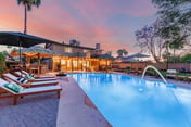 Tiki Paradise |Heated Pool | Putt Grn. & Tiki Bar