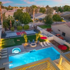 The Cardinal | Ultimate Group Retreat in Glendale