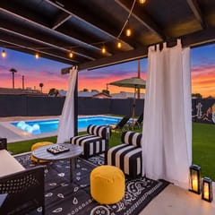The Fillmore | FREE Heated Pool | Mural & More