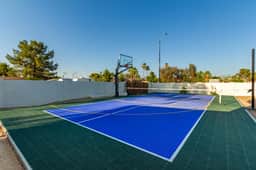 Mescal Villa & Casitas | Pool, Pickleball & Spa - Image 4