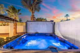 Desert Playground | Pool, Gym, Bocce & Pickleball. - Image 3