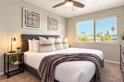 Walk to Old Town | 2 King Beds + 4 Heated Pools - Image 5