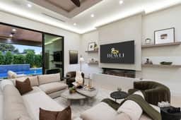 Mariposa Social | Luxe Old Town Oasis - Image 4