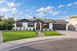 NEW | The Barrington | Old Town Designer Retreat - Image 2