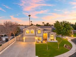 The Cardinal | Ultimate Group Retreat in Glendale - Image 2