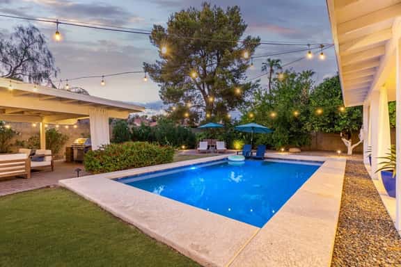 The Larkspur| 2 Masters|FREE Heated Pool| Gameroom - Image 1