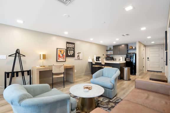 NEW|Luxe Agave Suite @ Cedara|Walkable to Old Town - Image 1