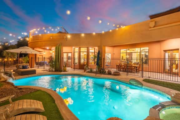 Desert Vista Off-Road Experience|E-Dirt Bikes|Pool - Image 1