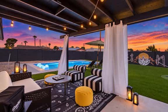 Scottsdale Retreat | Pool, Putt & More - Image 1
