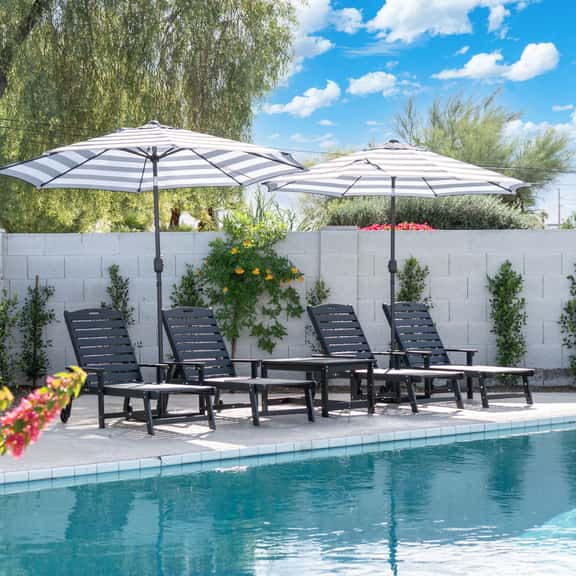 The Palmera | Freshly Updated 4BR Retreat w/Pool - Image 1
