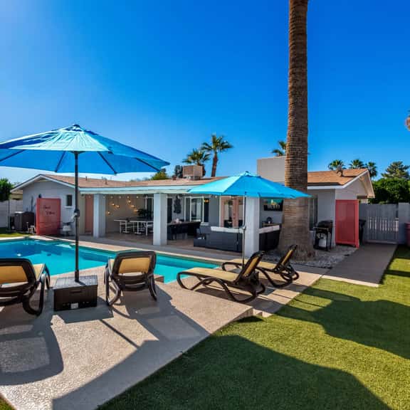 The Desert Bloomhouse | Heated Pool |Sleeps 12 - Image 1