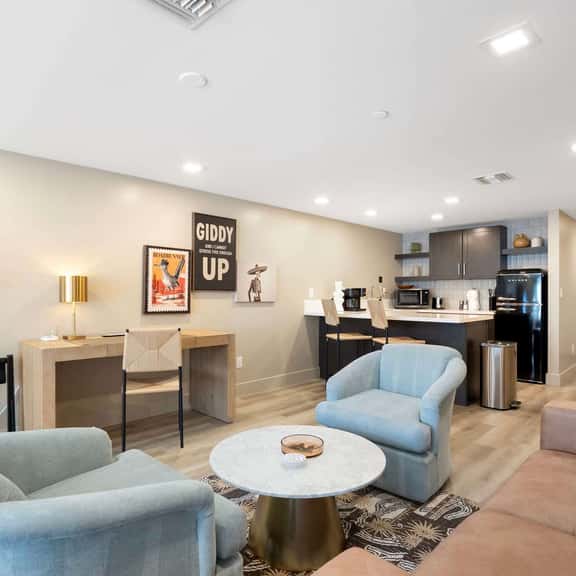 NEW|Luxe Agave Suite @ Cedara|Walkable to Old Town - Image 1