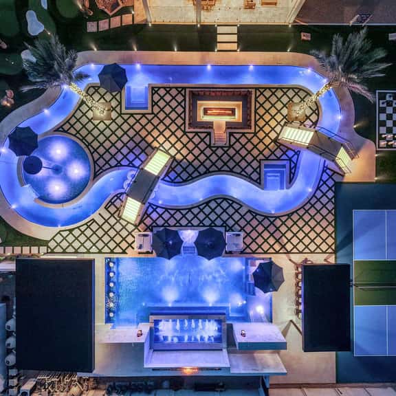 NEW|Private Waterpark Estate | Lazy River & Grotto - Image 1