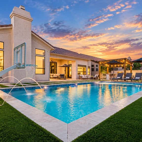 Anderson LUX Estate/Private Bar&Pool/Sleeps 12 - Image 1