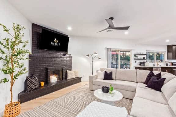 12 Palms Oasis | Heated Pool, Spa & Putting Green. - Image 2