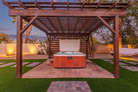 12 Palms Oasis | Heated Pool, Spa & Putting Green. - Image 5