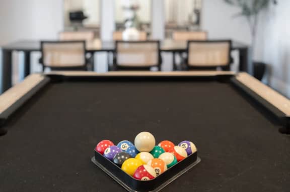 Pickleball Oasis | Heated Pool & Putting Green - Image 5