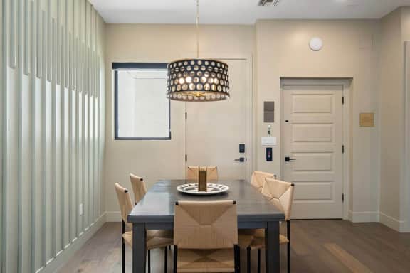 Craftsman PH2 - Laurel Suite  - Image 4