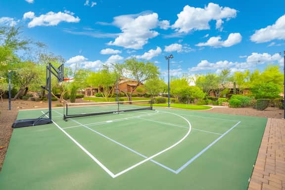 NEW|Lone Mtn. Estate| Resort-Style Oasis|Sleeps 14 - Image 3