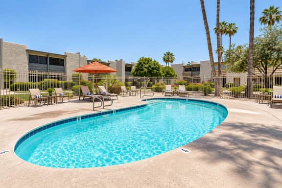 Walk to Old Town | 2 King Beds + 4 Heated Pools - Image 2
