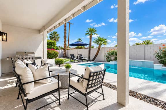 The Kingsley Luxe Old Town Retreat | Heated Pool - Image 3