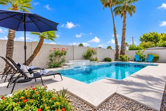 The Kingsley Luxe Old Town Retreat | Heated Pool - Image 4