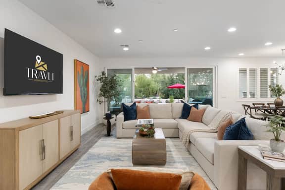 NEW|The Ellington|Pool+Hottub+Game Table|Sleeps 10 - Image 3