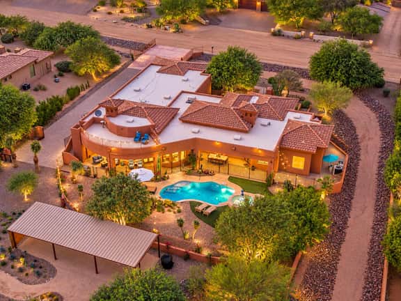 Desert Vista Off-Road Experience|E-Dirt Bikes|Pool - Image 5