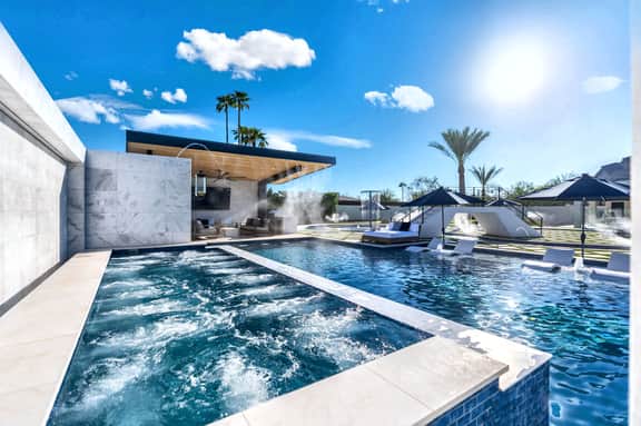 NEW|Private Waterpark Estate | Lazy River & Grotto - Image 5