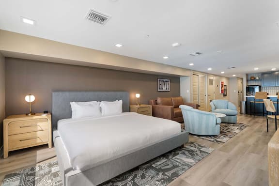 Craftsman S3 - Cypress Suite  - Image 1