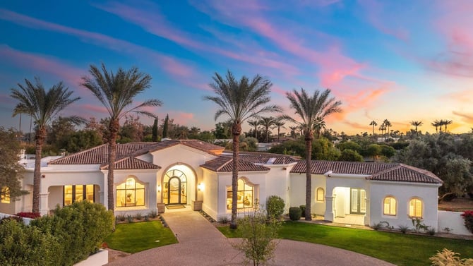 Paradise Valley Vacation Rentals
